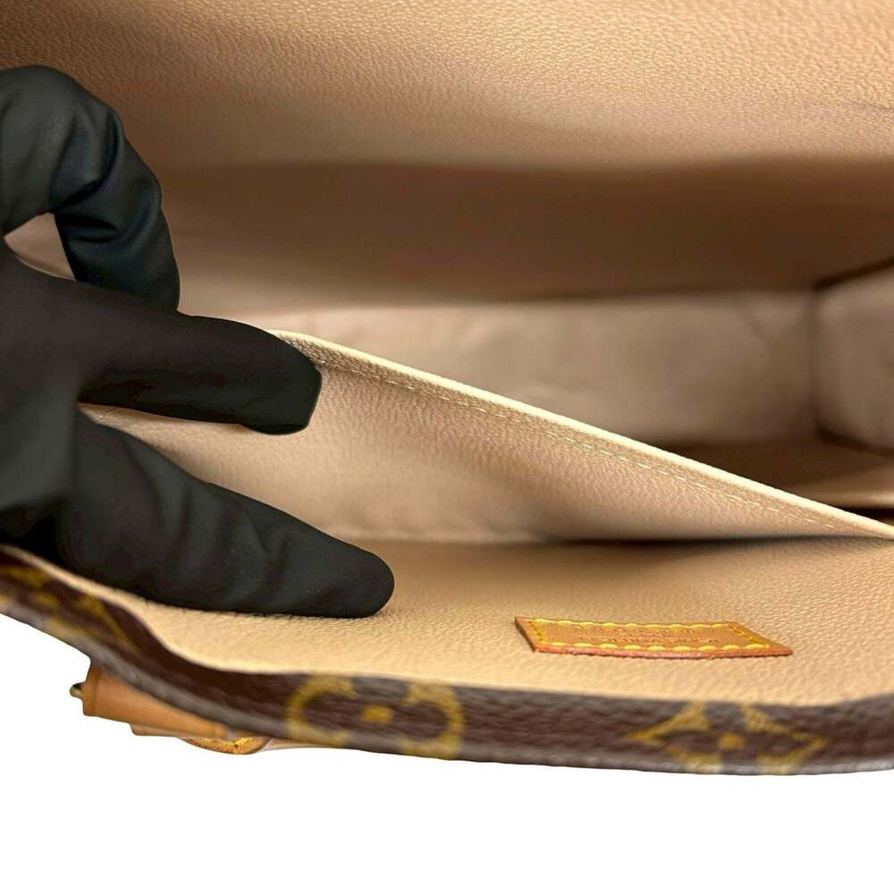 LOUIS VUITTON Authentic Brown Monogram Leather Tote Bag - Picture 10 of 10